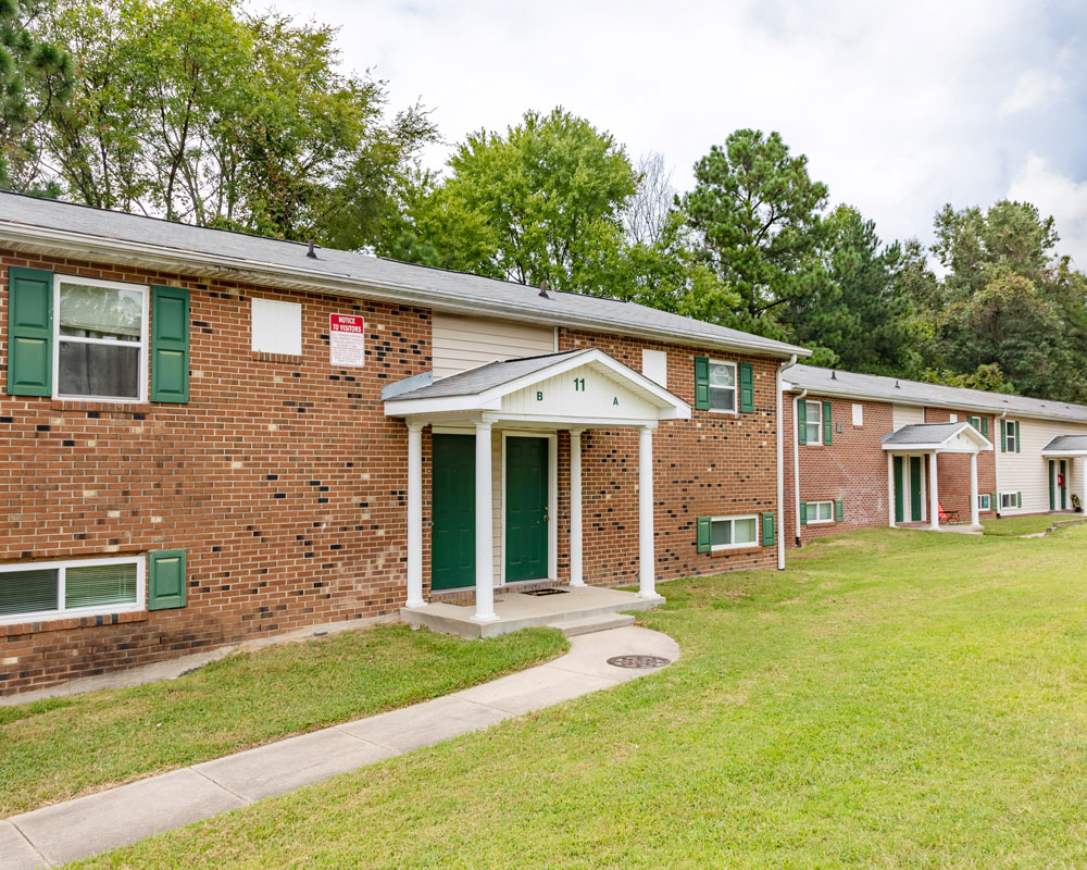Oakley Square Apartments